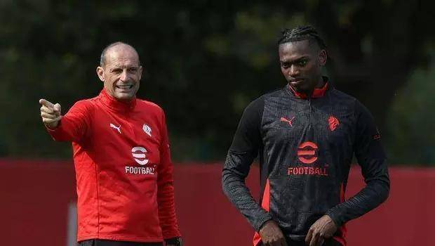 疯狂溢价！米兰为拜仁边缘人砸半亿，1000万签字成笑话！